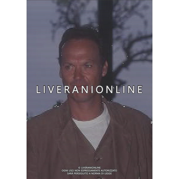 DIAP-RETROSPETTIVA MICHAEL KEATON ATTORE NELLA FOTO MICHAEL KEATON A MILANO NELL\'ANNO 1996 AG ALDO LIVERANI SAS