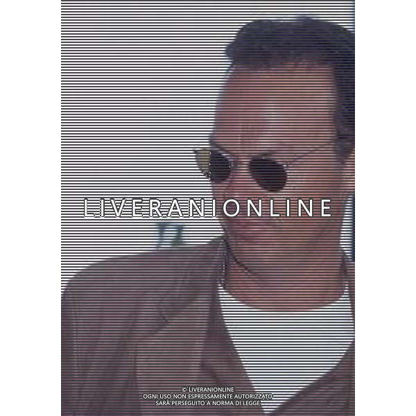DIAP-RETROSPETTIVA MICHAEL KEATON ATTORE NELLA FOTO MICHAEL KEATON A MILANO NELL\'ANNO 1996 AG ALDO LIVERANI SAS