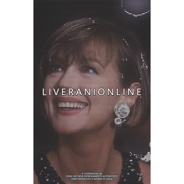 DIAP-RETROSPETTIVA LORETTA GOGGI-CANTANTE-ATTRICE-IMITATRICE-CONDUTTRICE TELEVISIVA E SCRITTRICE NELLA FOTO LORETTA GOGGI NELL\'ANNO 1989 AG ALDO LIVERANI SAS 