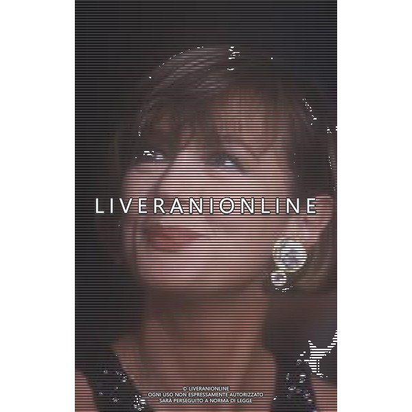 DIAP-RETROSPETTIVA LORETTA GOGGI-CANTANTE-ATTRICE-IMITATRICE-CONDUTTRICE TELEVISIVA E SCRITTRICE NELLA FOTO LORETTA GOGGI NELL\'ANNO 1989 AG ALDO LIVERANI SAS 