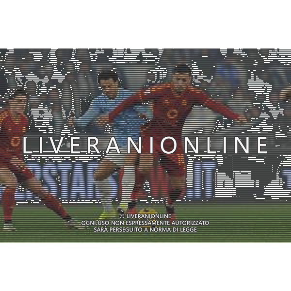 Lazio vs Roma - Coppa Italia Frecciarossa - Quarti di finale - Stadio Olimpico - Roma 10-01-2024 nella foto Felipe Anderson e Paredes ©Federico Gaetano/AGENZIA ALDO LIVERANI SAS