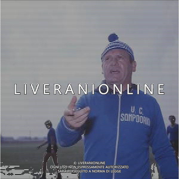 DIAP-RETROSPETTIVA EUGENIO BERSELLINI ALLENATORE CALCIO NELLA FOTO EUGENIO BERSELLINI ALLENATORE DELLA SAMPDORIA CALCIO NELL\'ANNO 1975-1976 AG ALDO LIVERANI SAS