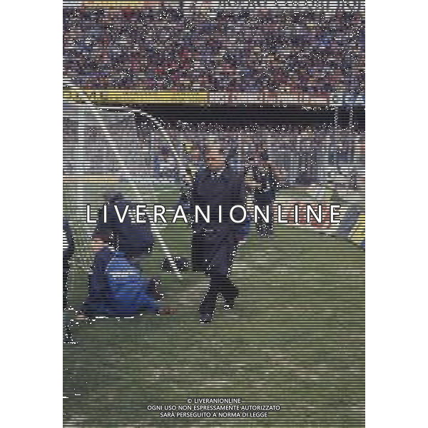 DIAP-RETROSPETTIVA EUGENIO BERSELLINI ALLENATORE CALCIO NELLA FOTO EUGENIO BERSELLINI ALLENATORE SAMPDORIA CALCIO NELL\'ANNO 1985 AG ALDO LIVERANI SAS