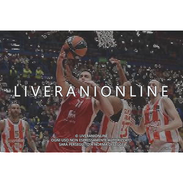 TVRG EA7 Emporio Armani Olimpia Milano vs Stella Rossa Meridianbet Belgrado nella foto Johannes Voigtmann (Olimpia Milano) e Freddie Gillespie (Stella Rossa Belgrado) Assago (MI) 11-01-2024 Mediolanum Forum Turkish Airlines EuroLeague 21a giornata regular season foto Roberto Garavaglia/Agenzia Aldo Liverani sas