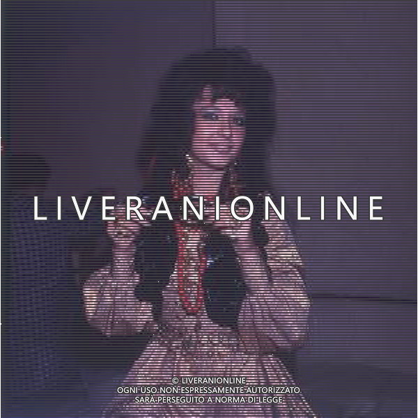 DIAP-RETROSPETTIVA LORETTA GOGGI-CANTANTE-ATTRICE-IMITATRICE-CONDUTTRICE TELEVISIVA E SCRITTRICE NELLA FOTO LORETTA GOGGI  AG ALDO LIVERANI SAS 
