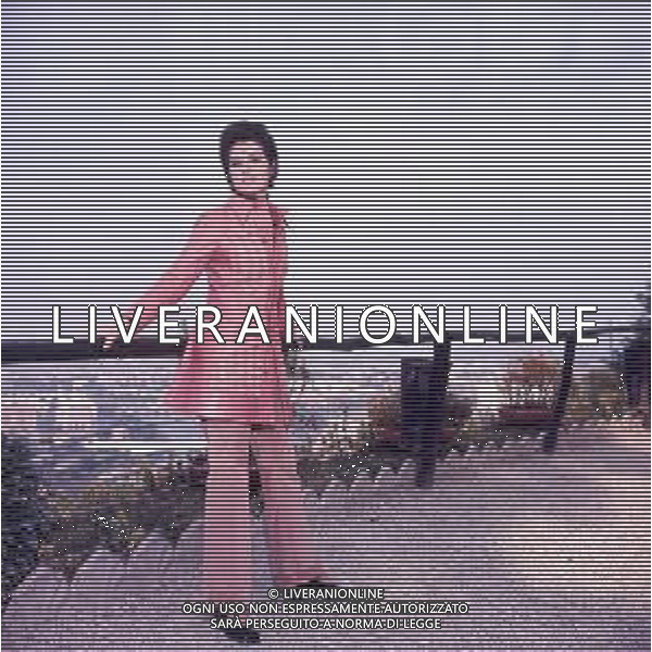 DIAP-RETROSPETTIVA LORETTA GOGGI-CANTANTE-ATTRICE-IMITATRICE-CONDUTTRICE TELEVISIVA E SCRITTRICE NELLA FOTO LORETTA GOGGI  AG ALDO LIVERANI SAS 