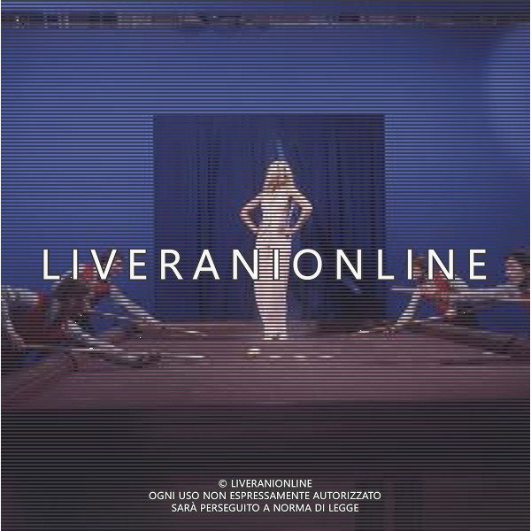 DIAP-RETROSPETTIVA LORETTA GOGGI-CANTANTE-ATTRICE-IMITATRICE-CONDUTTRICE TELEVISIVA E SCRITTRICE NELLA FOTO LORETTA GOGGI  AG ALDO LIVERANI SAS 