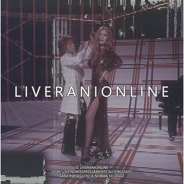 DIAP-RETROSPETTIVA LORETTA GOGGI-CANTANTE-ATTRICE-IMITATRICE-CONDUTTRICE TELEVISIVA E SCRITTRICE NELLA FOTO LORETTA GOGGI  AG ALDO LIVERANI SAS 