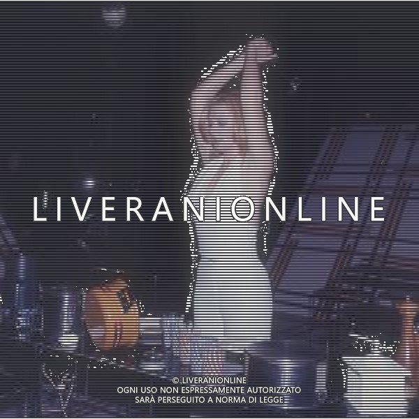 DIAP-RETROSPETTIVA LORETTA GOGGI-CANTANTE-ATTRICE-IMITATRICE-CONDUTTRICE TELEVISIVA E SCRITTRICE NELLA FOTO LORETTA GOGGI  AG ALDO LIVERANI SAS 