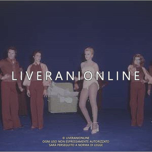 DIAP-RETROSPETTIVA LORETTA GOGGI-CANTANTE-ATTRICE-IMITATRICE-CONDUTTRICE TELEVISIVA E SCRITTRICE NELLA FOTO LORETTA GOGGI  AG ALDO LIVERANI SAS 