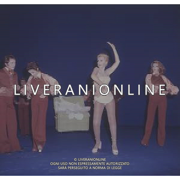 DIAP-RETROSPETTIVA LORETTA GOGGI-CANTANTE-ATTRICE-IMITATRICE-CONDUTTRICE TELEVISIVA E SCRITTRICE NELLA FOTO LORETTA GOGGI  AG ALDO LIVERANI SAS 