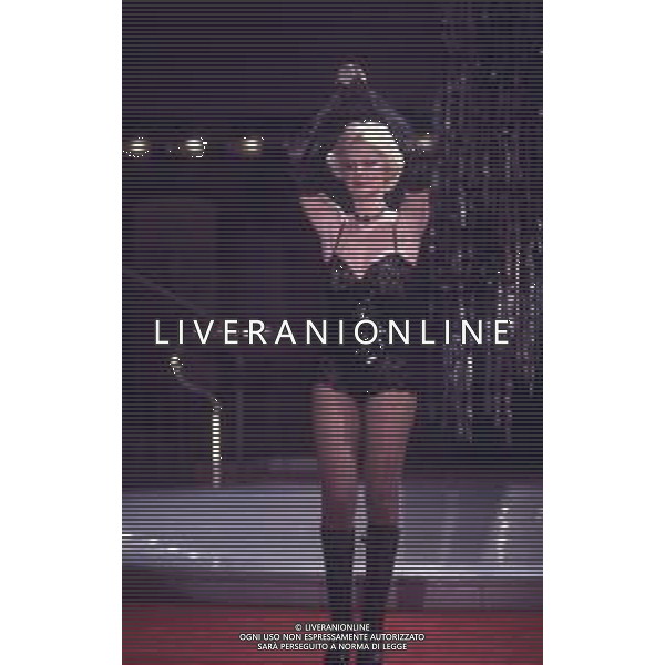DIAP-RETROSPETTIVA LORETTA GOGGI-CANTANTE-ATTRICE-IMITATRICE-CONDUTTRICE TELEVISIVA E SCRITTRICE NELLA FOTO LORETTA GOGGI  AG ALDO LIVERANI SAS 