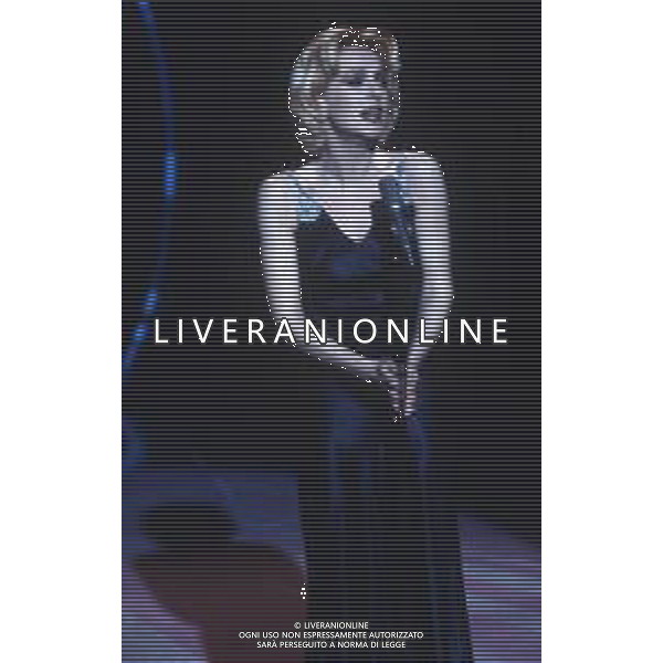 DIAP-RETROSPETTIVA LORETTA GOGGI-CANTANTE-ATTRICE-IMITATRICE-CONDUTTRICE TELEVISIVA E SCRITTRICE NELLA FOTO LORETTA GOGGI  AG ALDO LIVERANI SAS 