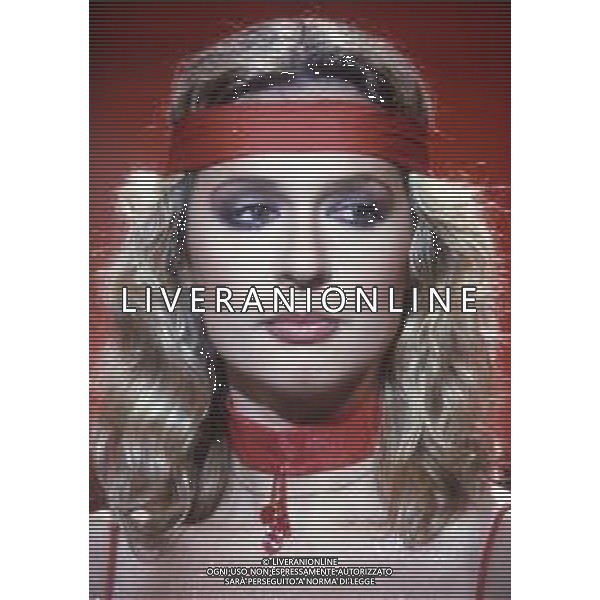 DIAP-RETROSPETTIVA LORETTA GOGGI-CANTANTE-ATTRICE-IMITATRICE-CONDUTTRICE TELEVISIVA E SCRITTRICE NELLA FOTO LORETTA GOGGI  AG ALDO LIVERANI SAS 