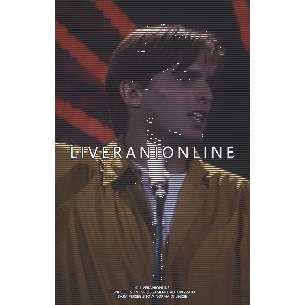 DIAP-RETROSPETTIVA MIGUEL BOSE\' CANTANTE NELLA FOTO MIGUEL BOSE\' A SAINT VINCENT NELL\'ANNO 1982 UN DISCO PER L\'ESTATE AG ALDO LIVERANI SAS 