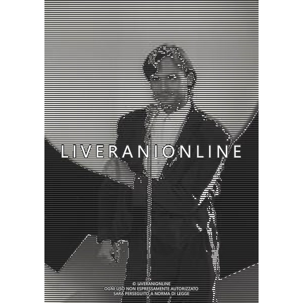 NEG-RETROSPETTIVA MIGUEL BOSE\' CANTANTE NELLA FOTO MIGUEL BOSE\' NELL\'ANNO 1986 A RIVA DEL GARDA AG ALDO LIVERANI SAS 