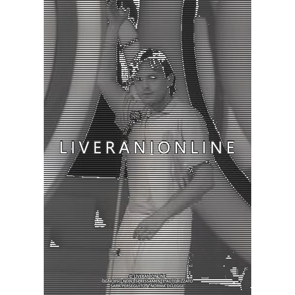 NEG-RETROSPETTIVA MIGUEL BOSE\' CANTANTE NELLA FOTO MIGUEL BOSE\' NELL\'ANNO 1986 A RIVA DEL GARDA AG ALDO LIVERANI SAS 