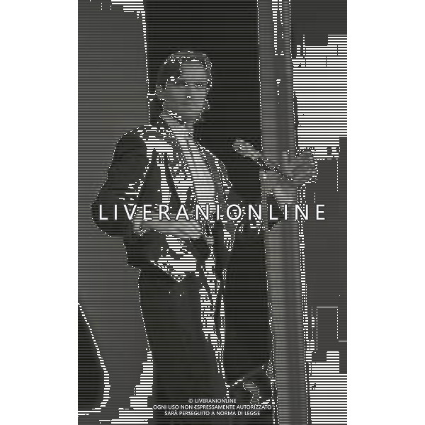 NEG-RETROSPETTIVA MIGUEL BOSE\' CANTANTE NELLA FOTO MIGUEL BOSE\' NELL\'ANNO 1986 A NAXOS AG ALDO LIVERANI SAS 