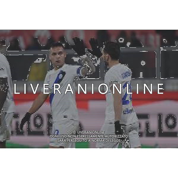 Monza vs Inter nella foto Lautaro Martinez (Inter) e Hakan Calhanoglu (Inter) esultano dopo il gol dell\'1 a 0 Monza 13-01-2024 U-Power Stadium Campionato Serie A TIM - 20a giornata foto Roberto Garavaglia/Agenzia Aldo Liverani sas