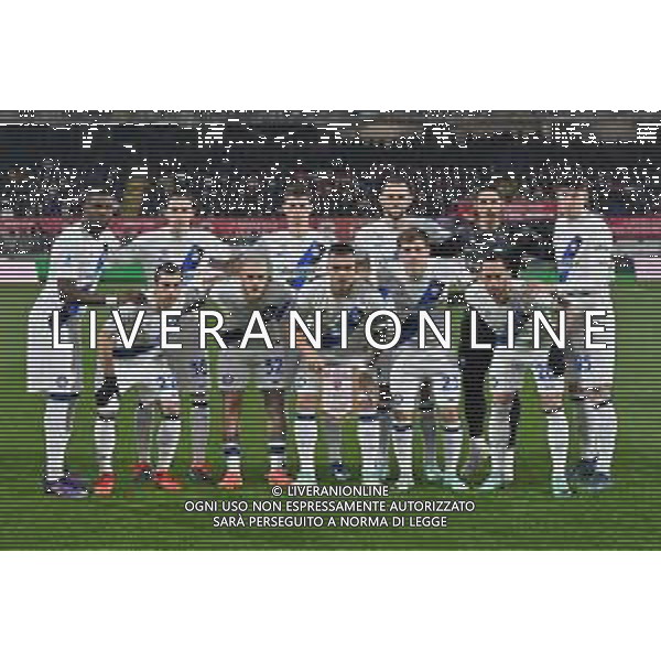 Monza vs Inter nella foto formazione Inter, in piedi da SX Marcus Thuram, Matteo Darmian, Benjamin Pavard, Stefan de Vrij, Yann Sommer e Alessandro Bastoni; in basso da SX Henrikh Mkhitaryan, Federico Dimarco, Lautaro Martinez, Nicolo\' Barella e Hakan Calhanoglu Monza 13-01-2024 U-Power Stadium Campionato Serie A TIM - 20a giornata foto Roberto Garavaglia/Agenzia Aldo Liverani sas