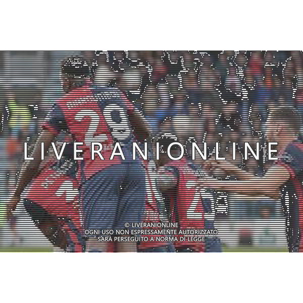 14-1-2024. Cagliari calcio- Bologna F.C. 20¬∞ giornata campionato calcio italiano Serie A 2023/2024, Stadio Unipol Domus Cagliari. Foto Salvatore Moi/Agenzia Aldo Liverani s.as. Nella foto: Gol ed esultanza del Cagliari in casa contro Bologna nello stadio Unipol Domus di Cagliari. Segna: autogol Bologna, Riccardo Calafiori Bologna