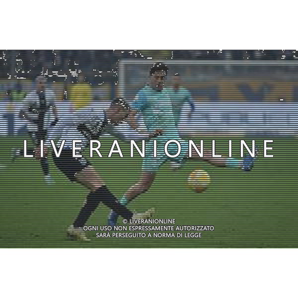 TVRG Parma vs Ascoli nella foto Nahuel Estevez Alvarez (Parma) e Samuel Giovane (Ascoli) Parma 14-01-2024 Stadio Ennio Tardini Campionato Serie BKT - 20a giornata foto Roberto Garavaglia/Agenzia Aldo Liverani sas