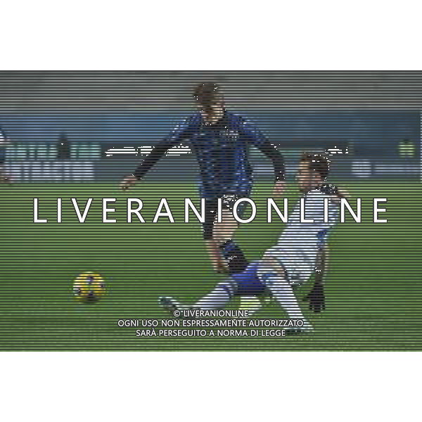 TVRG Atalanta vs Frosinone nella foto Charles de Ketelaere (Atalanta) e Pol Mikel Lirola (Frosinone) Bergamo 15-01-2024 Gewiss Stadium Campionato Serie A TIM - 20a giornata foto Roberto Garavaglia/Agenzia Aldo Liverani sas/AGENZIA ALDO LIVERANI SAS