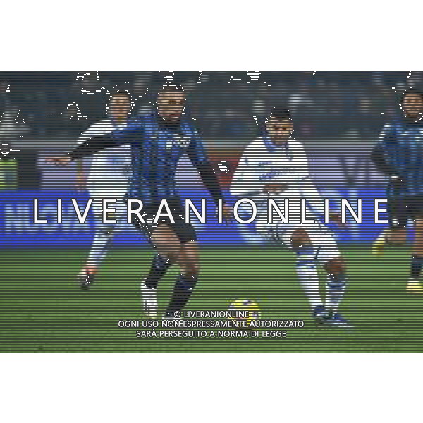 TVRG Atalanta vs Frosinone nella foto Isak Hien (Atalanta) e Walid Cheddira (Frosinone) Bergamo 15-01-2024 Gewiss Stadium Campionato Serie A TIM - 20a giornata foto Roberto Garavaglia/Agenzia Aldo Liverani sas/AGENZIA ALDO LIVERANI SAS