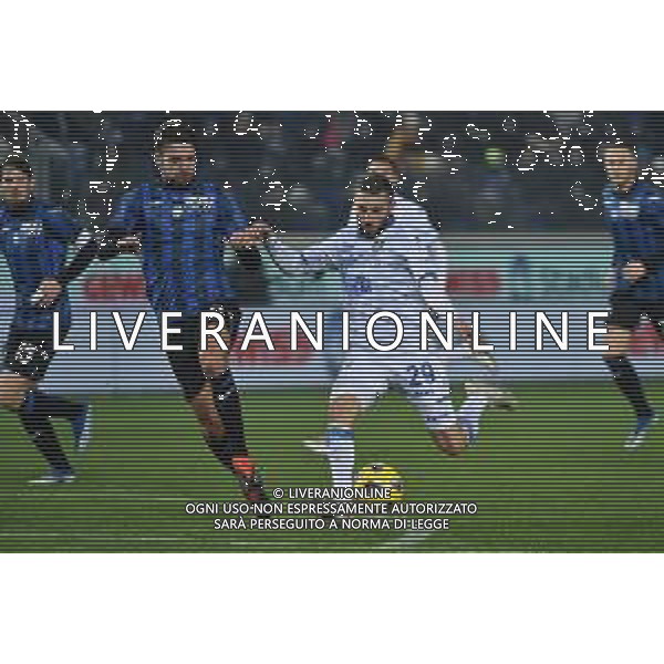 TVRG Atalanta vs Frosinone nella foto Fares Ghedjemis (Frosinone) e sulla SX Berat Djimsiti (Atalanta) Bergamo 15-01-2024 Gewiss Stadium Campionato Serie A TIM - 20a giornata foto Roberto Garavaglia/Agenzia Aldo Liverani sas/AGENZIA ALDO LIVERANI SAS