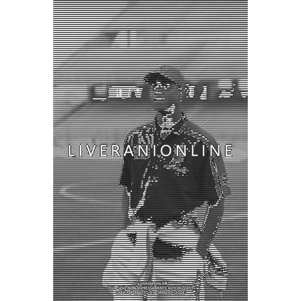 Neg- RETROSPETTIVA PATRICK KLUIVERT CALCIATORE NELLA FOTO CON LA MAGLIA DEL MILAN NELL\'ANNO 1997-1998 PREPARTITA AG ALDO LIVERANI SAS