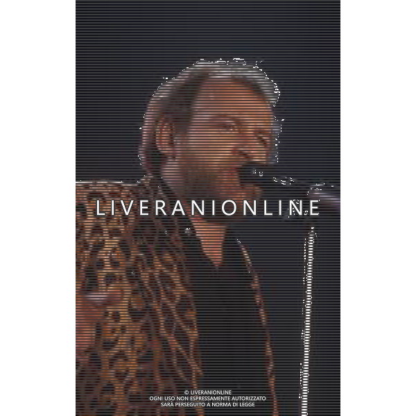 DIAP-RETROSPETTIVA JOE COCKER CANTANTE NELLA FOTO JOE COCKER A SANREMO NELL\'ANNO 1988 AG ALDO LIVERANI SAS