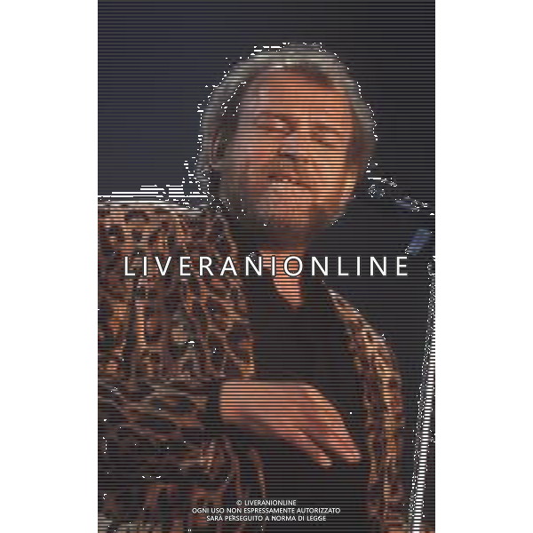 DIAP-RETROSPETTIVA JOE COCKER CANTANTE NELLA FOTO JOE COCKER A SANREMO NELL\'ANNO 1988 AG ALDO LIVERANI SAS