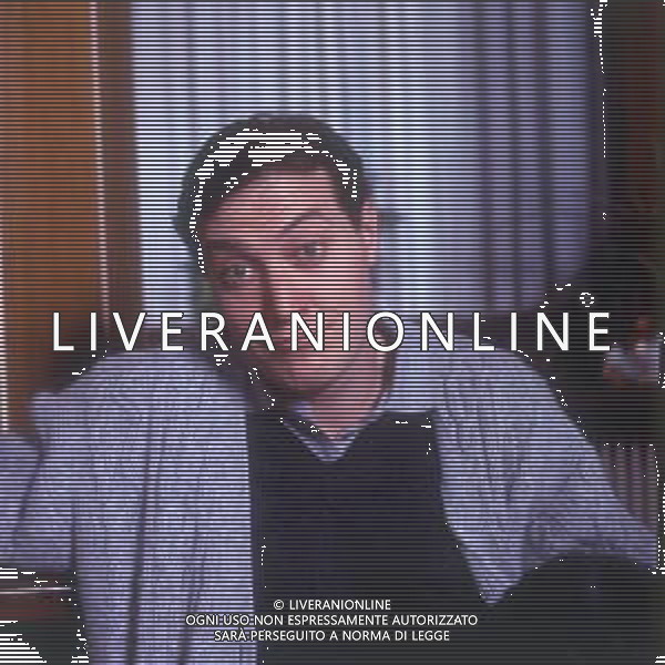 DIAP-RETROSPETTIVA CORRADO GUZZANTI ATTORE-COMICO-IMITATORE-AUTORE TELEVISIVO-SCENEGGIATORE E REGISTA NELLA FOTO CORRADO GUZZANTI AG ALDO LIVERANI SAS