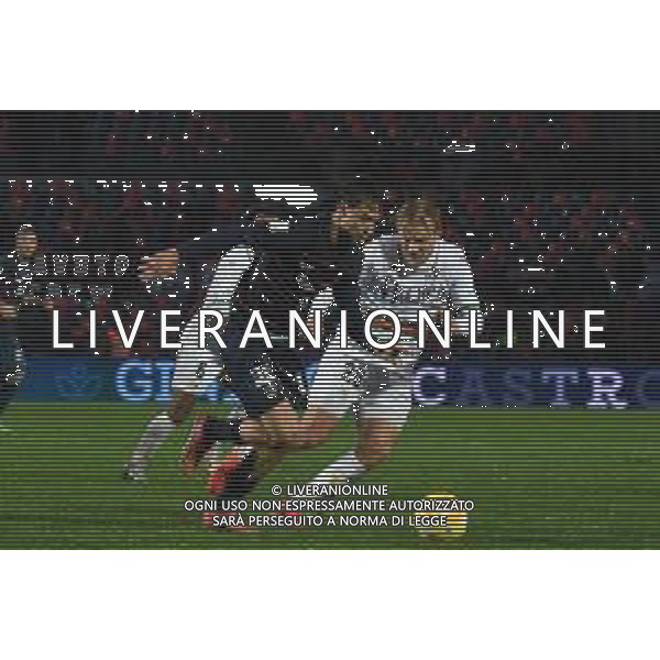 Campionato Serie B 2023-2024 20 Gennaio 2024 Stadio San Vito-Marulla Cosenza vs Venezia Nella foto: Joel Pohjanpalo e Baldovino Cimino ©Andrea Rosito/AGENZIA ALDO LIVERANI SAS