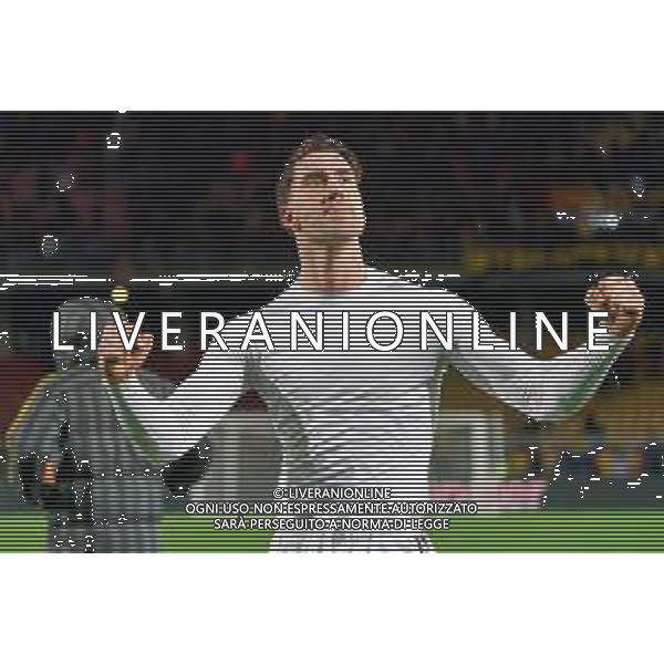 Dusan Vlahovic of Juventus celebrates the victory during the Italian soccer Serie A match US Lecce vs Juventus on January 21, 2024 at Via del Mare Stadium in Lecce, Italy. Photo by Emmanuele Mastrodonato/ag. Aldo Liverani sas/AGENZIA ALDO LIVERANI SAS