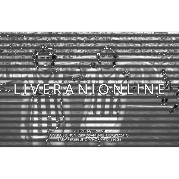 Neg- RETROSPETTIVA ALBERTO DI CHIARA CALCIATORE NELLA FOTO CON IL FRATELLO STEFANO CON LA MAGLIA DEL LECCE CALCIO CAMPIONATO 1985-1986 AGENZIA ALDO LIVERANI SAS
