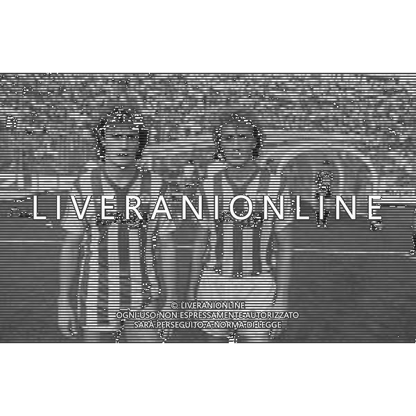 Neg- RETROSPETTIVA ALBERTO DI CHIARA CALCIATORE NELLA FOTO CON IL FRATELLO STEFANO CON LA MAGLIA DEL LECCE CALCIO CAMPIONATO 1985-1986 AGENZIA ALDO LIVERANI SAS