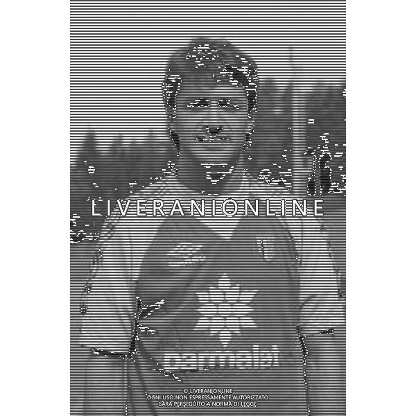 Neg- RETROSPETTIVA ALBERTO DI CHIARA CALCIATORE NELLA FOTO CON LA MAGLIA DEL PARMA CALCIO CAMPIONATO 1994-1995 AGENZIA ALDO LIVERANI SAS