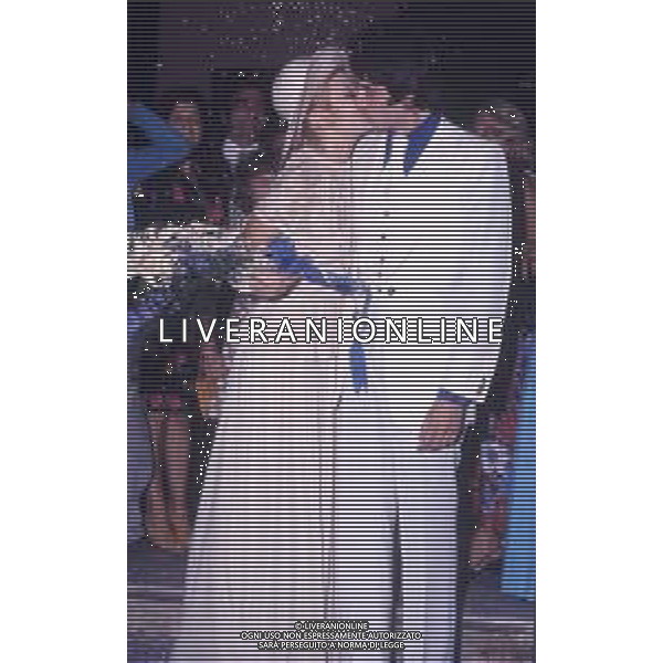 COL-RETROSPETTIVA PAOLA QUATTRINI ATTRICE NELLA FOTO PAOLA QUATTRINI MATRIMONIO CON IL MARITO LUCIANO APPIGNANI IL 10-08-1973 A ROMA IN CAMPIDOGLIO AG ALDO LIVERANI SAS 