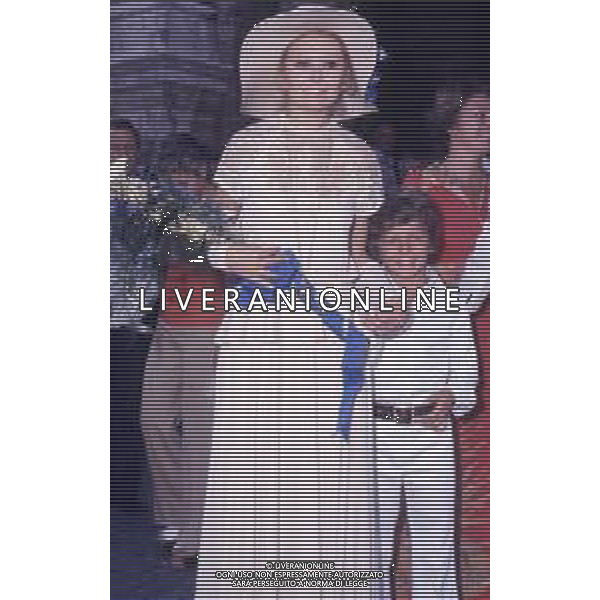 COL-RETROSPETTIVA PAOLA QUATTRINI ATTRICE NELLA FOTO PAOLA QUATTRINI MATRIMONIO CON IL MARITO LUCIANO APPIGNANI IL 10-08-1973 A ROMA IN CAMPIDOGLIO AG ALDO LIVERANI SAS 