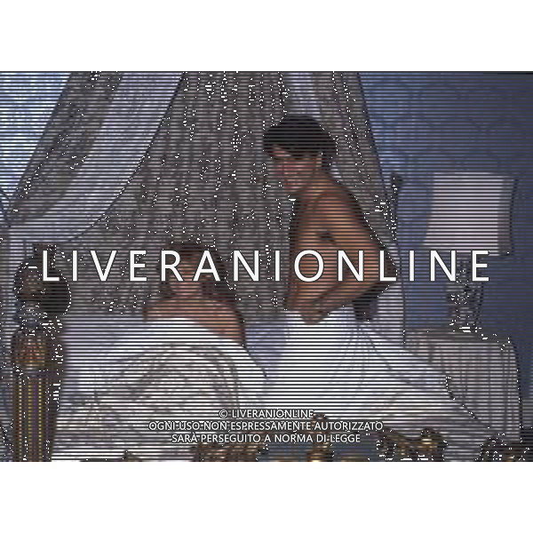 ARCHIVIO ALDO LIVERANI SAS RETROPETTIVA NELLA FOTO PAOLA QUATTRINI NELLO SCENEGGIATO IL BOSS CON IORGO VOYAGIS AG ALDO LIVERANI SAS COL-RETROSPETTIVA PAOLA QUATTRINI ATTRICE NELLA FOTO PAOLA QUATTRINI NELL\'ANNO 1986 SUL SET DEL SCENEGGIATO TELEVISIVO “IL BOSS“ AG ALDO LIVERANI SAS   