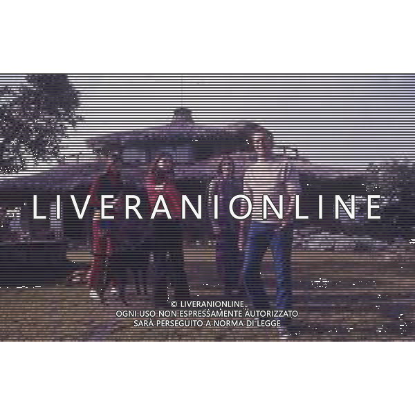 DIAP-RETROSPETTIVA MIGUEL BOSE\' CANTANTE NELLA FOTO MIGUEL BOSE\' CON LA FAMIGLIA LUCIA BOSE\' E LUIS MIGUEL DOMINGUIN AG ALDO LIVERANI SAS 