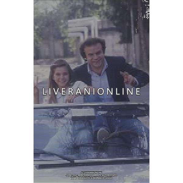 DIAP-RETROSPETTIVA JERRY CALA\' ATTORE NELLA FOTO JERRY CALA\' CON VANESSA GRAVINA A ROMA NELL\'ANNO 1985  CAST DEL FILM COLPO DI FULMINE FOTO EDGARDO DELLA SCORCIOSA -AG ALDO 