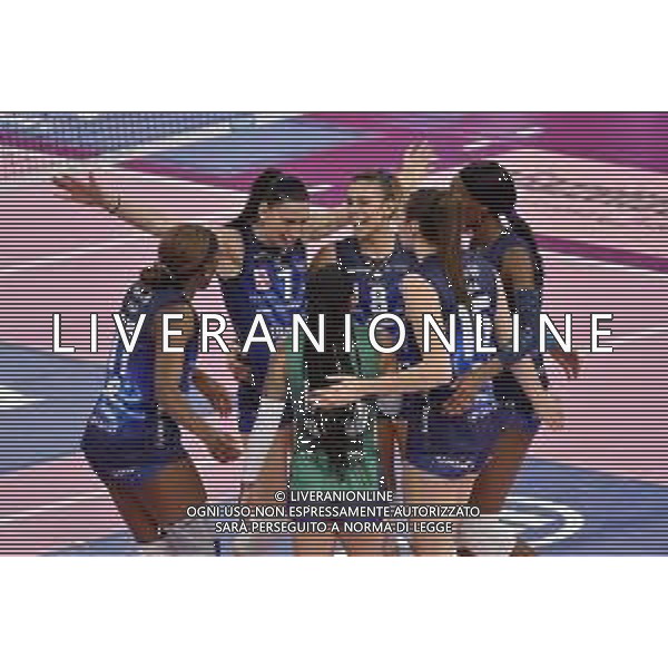 TVRG Allianz Vero Volley Milano vs Aeroitalia Smi Roma nella foto esultanza Vero Volley Milano dopo un punto Milano 24-01-2024 Allianz Cloud Coppa Italia A1 Frecciarossa - quarti di finale foto Roberto Garavaglia/Agenzia Aldo Liverani sas
