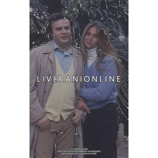 DIAP-RETROSPETTIVA JERRY CALA\' ATTORE NELLA FOTO JERRY CALA\' CON ANTONELLA INTERLENGHI A ROMA NELL\'ANNO 1985 FOTO EDGARDO DELLA SCORCIOSA -AG ALDO LIVERANI SAS
