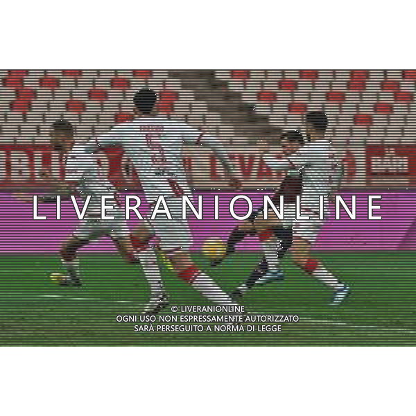 Riccardo Fiamozzi of Reggiana scores a goal of 0-1 during the Italian Serie B match SSC Bari vs AC Reggiana 1919 on January 27, 2024 at the San Nicola stadium in Bari, Italy. Photo by Emmanuele Mastrodonato/ag. Aldo Liverani sas/AGENZIA ALDO LIVERANI SAS