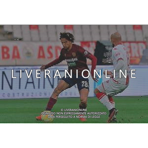 Janis Antiste of Reggiana and Ahmad Benali of SSC Baria during the Italian Serie B match SSC Bari vs AC Reggiana 1919 on January 27, 2024 at the San Nicola stadium in Bari, Italy. Photo by Emmanuele Mastrodonato/ag. Aldo Liverani sas/AGENZIA ALDO LIVERANI SAS/AGENZIA ALDO LIVERANI SAS