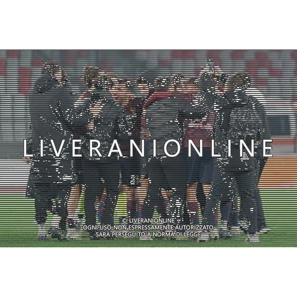players of AC Reggiana 1919 celebrates the victory during the Italian Serie B match SSC Bari vs AC Reggiana 1919 on January 27, 2024 at the San Nicola stadium in Bari, Italy. Photo by Emmanuele Mastrodonato/ag. Aldo Liverani sas/AGENZIA ALDO LIVERANI SAS