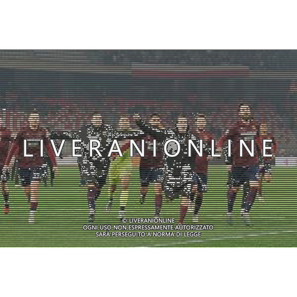 players of AC Reggiana 1919 celebrates the victory during the Italian Serie B match SSC Bari vs AC Reggiana 1919 on January 27, 2024 at the San Nicola stadium in Bari, Italy. Photo by Emmanuele Mastrodonato/ag. Aldo Liverani sas/AGENZIA ALDO LIVERANI SAS