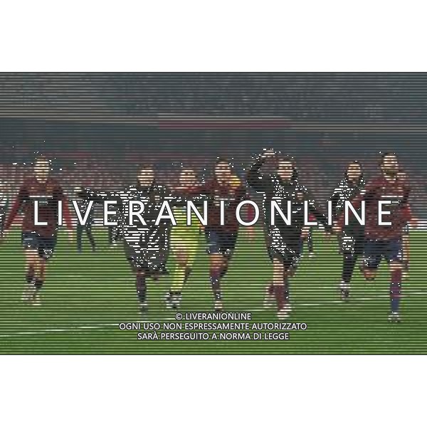 players of AC Reggiana 1919 celebrates the victory during the Italian Serie B match SSC Bari vs AC Reggiana 1919 on January 27, 2024 at the San Nicola stadium in Bari, Italy. Photo by Emmanuele Mastrodonato/ag. Aldo Liverani sas/AGENZIA ALDO LIVERANI SAS